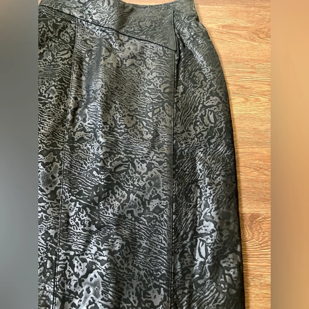 Vintage '80s Primadonna Black Embossed Leather Pencil Animal Print XS